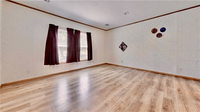 4003 Oxford Lane, Blackshear, GA 31516