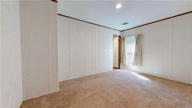 4003 Oxford Lane, Blackshear, GA 31516