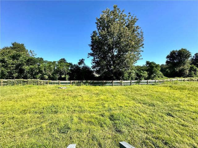 4003 Oxford Lane, Blackshear, GA 31516