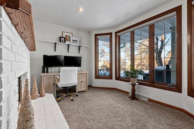 3078 KINGSWOOD COURT, Green Bay, WI 54313