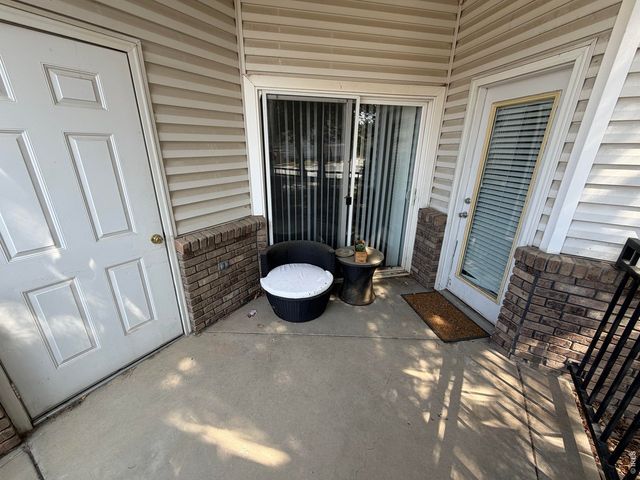 950 52nd Ave Ct K-1, Greeley, CO 80634