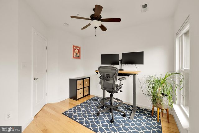 353 L ST SE, Washington, DC 20003