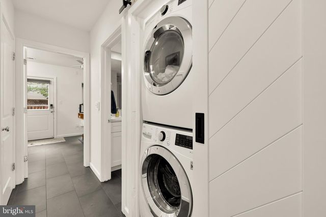 353 L ST SE, Washington, DC 20003