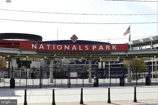 353 L ST SE, Washington, DC 20003