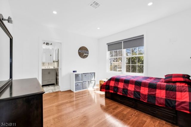 50 Union St, Cedar Grove Twp., NJ 07009