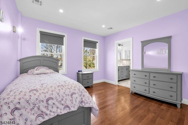 50 Union St, Cedar Grove Twp., NJ 07009