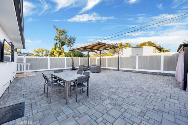 8150 Ranchito Avenue, Panorama City, CA 91402