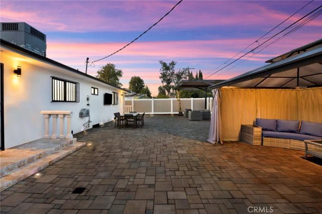 8150 Ranchito Avenue, Panorama City, CA 91402