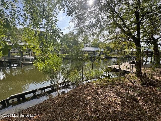 710 Enger Street, Pascagoula, MS 39581