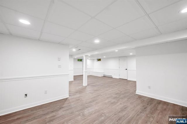 63 Park Avenue, Wyckoff, NJ 07481