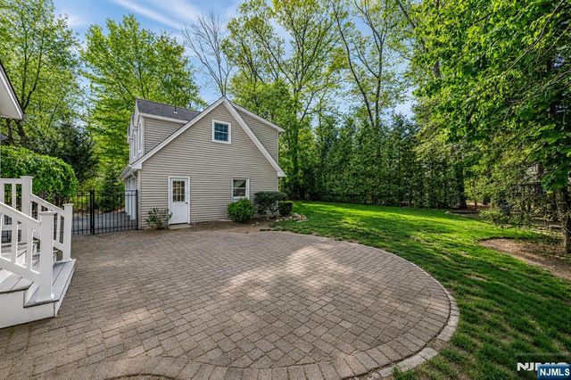 63 Park Avenue, Wyckoff, NJ 07481
