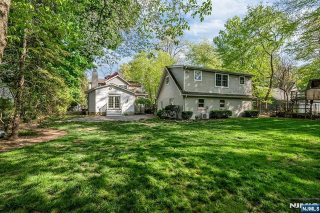 63 Park Avenue, Wyckoff, NJ 07481