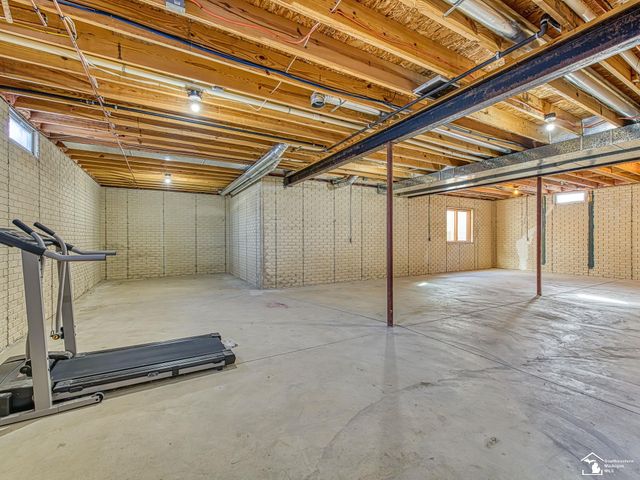 568 Rose Crest Boulevard, Frenchtown Twp, MI 48162