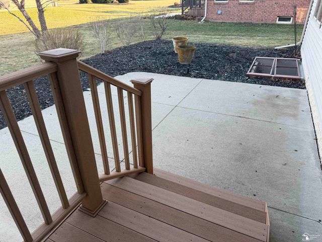 568 Rose Crest Boulevard, Frenchtown Twp, MI 48162