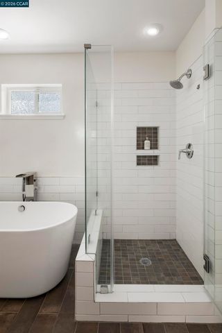 28 Southwood Dr, Orinda, CA 94563