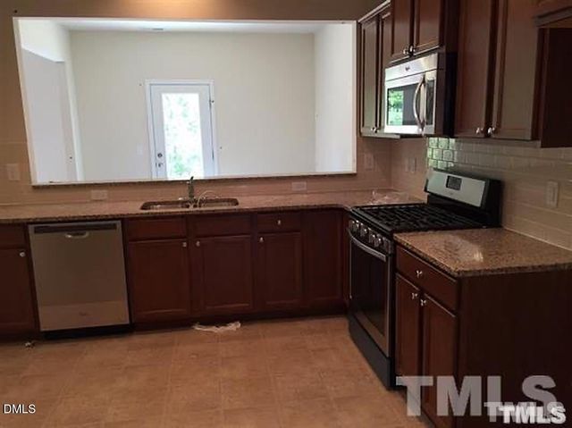 522 Denhoff Drive, Cary, NC 27519