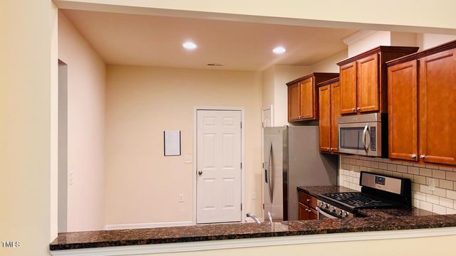 522 Denhoff Drive, Cary, NC 27519