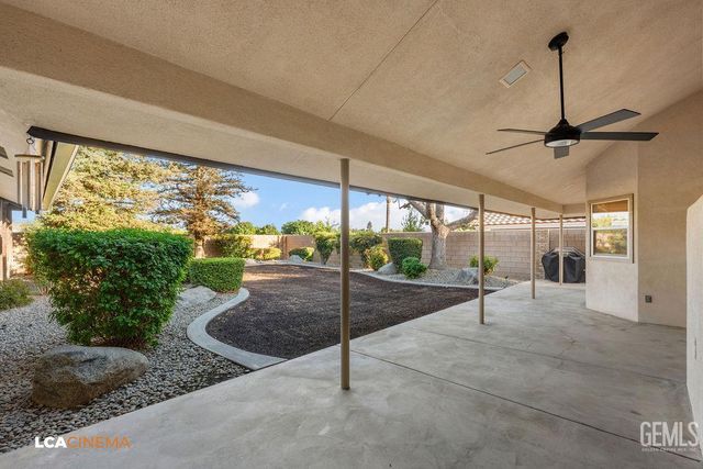 2512 Oak View Court, Bakersfield, CA 93311