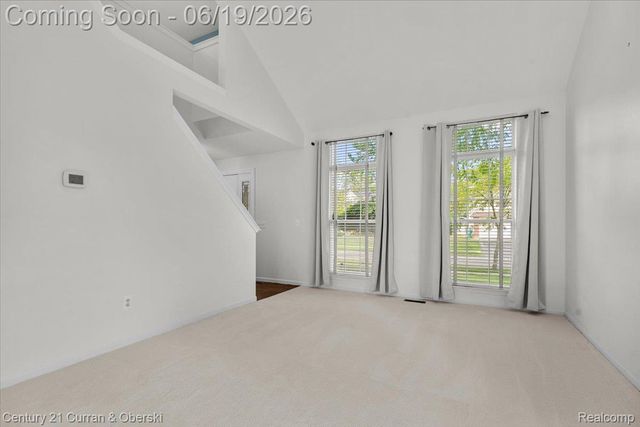 4630 Commerce Woods Drive, Commerce Charter Township, MI 48382