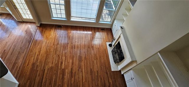 647 Maple Grove Way, Marietta, GA 30066