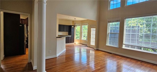 647 Maple Grove Way, Marietta, GA 30066