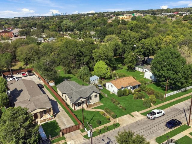 1727 Mentor Avenue, Dallas, TX 75216
