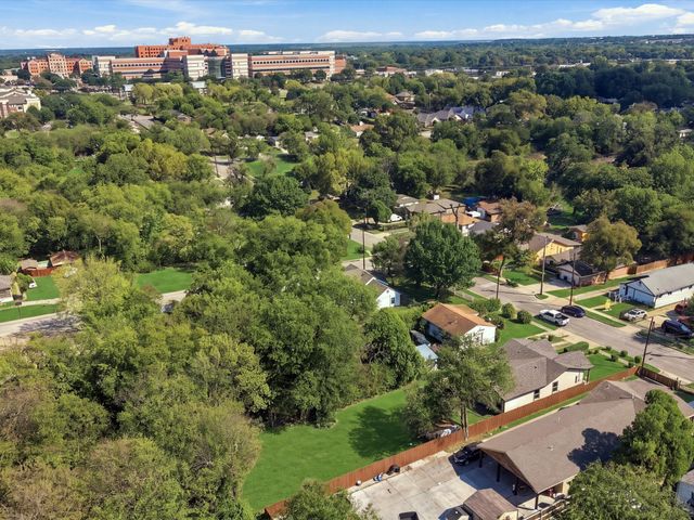 1727 Mentor Avenue, Dallas, TX 75216