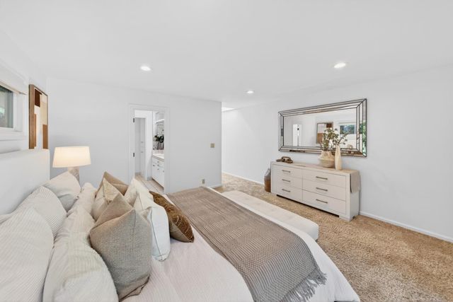 198 Pine Lane, Los Altos, CA 94022