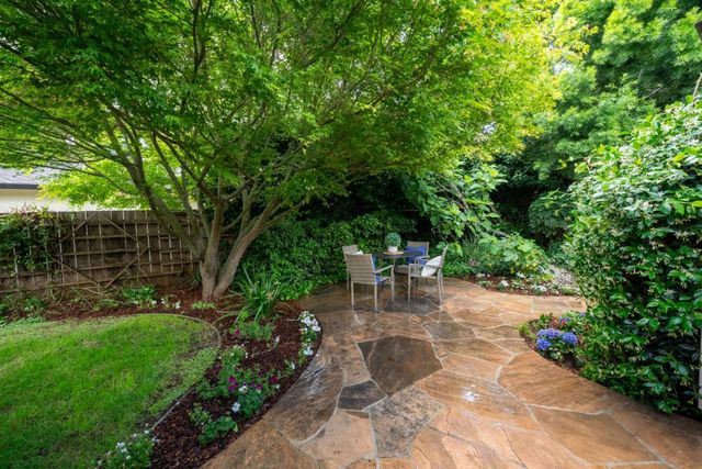 198 Pine Lane, Los Altos, CA 94022