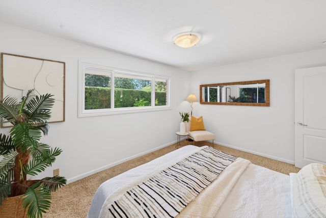 198 Pine Lane, Los Altos, CA 94022