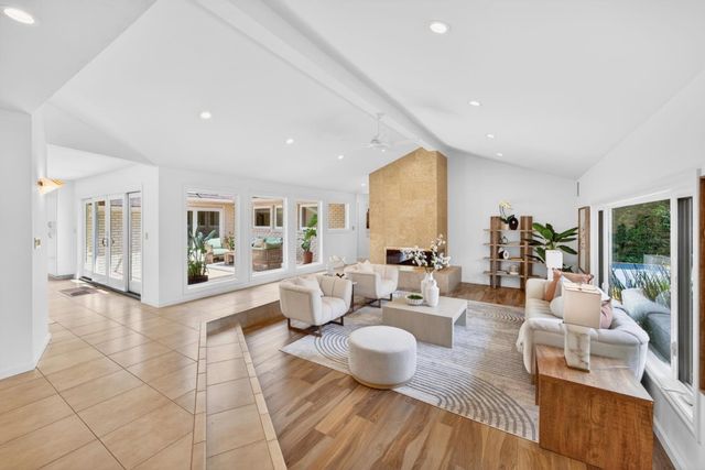 198 Pine Lane, Los Altos, CA 94022