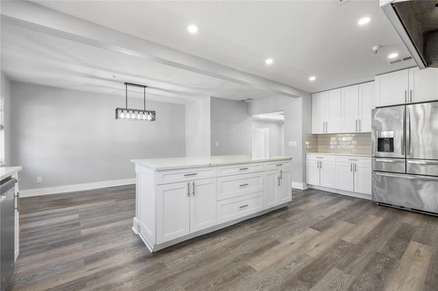 3901 W PLATT STREET, Tampa, FL 33609