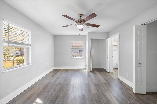 3901 W PLATT STREET, Tampa, FL 33609