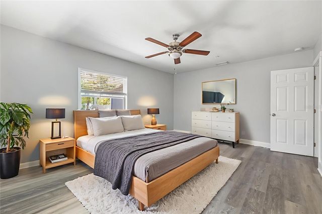 3901 W PLATT STREET, Tampa, FL 33609