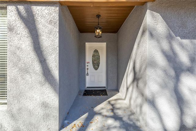 3901 W PLATT STREET, Tampa, FL 33609