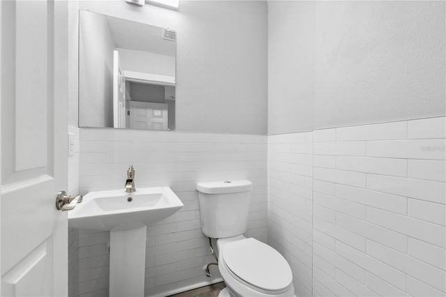 3901 W PLATT STREET, Tampa, FL 33609