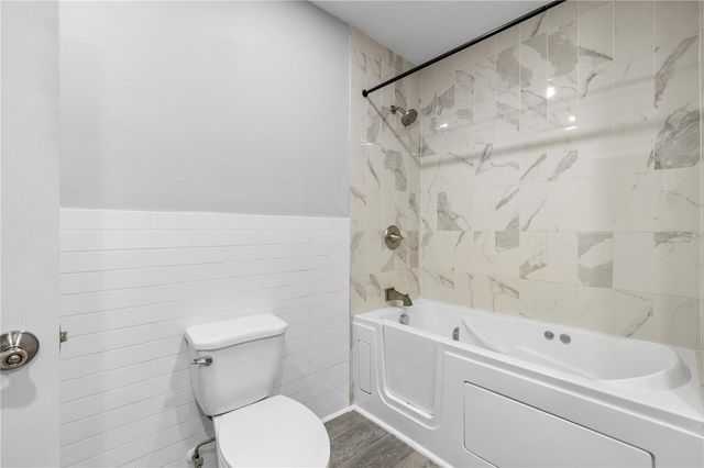 3901 W PLATT STREET, Tampa, FL 33609