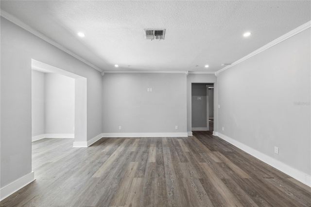 3901 W PLATT STREET, Tampa, FL 33609