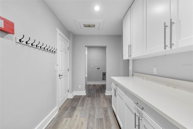 3901 W PLATT STREET, Tampa, FL 33609