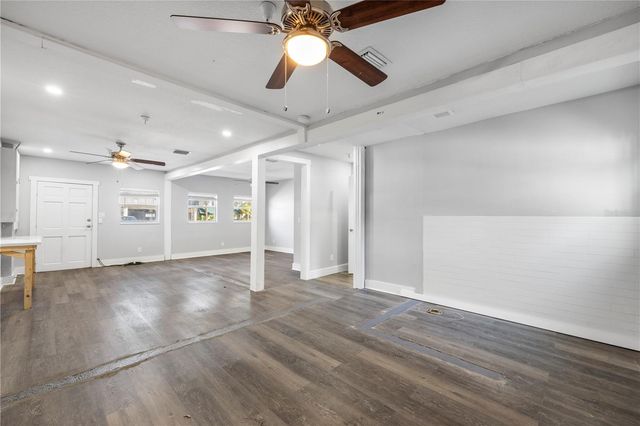 3901 W PLATT STREET, Tampa, FL 33609