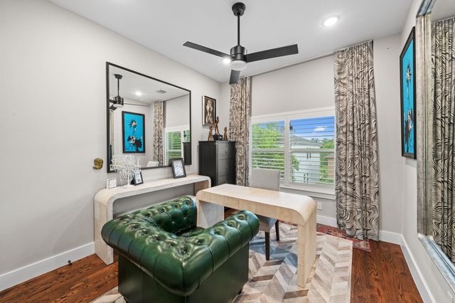 816 E 38th St C, Houston, TX 77022
