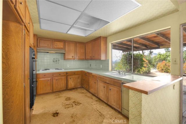 3737 San Augustine, Glendale, CA 91206