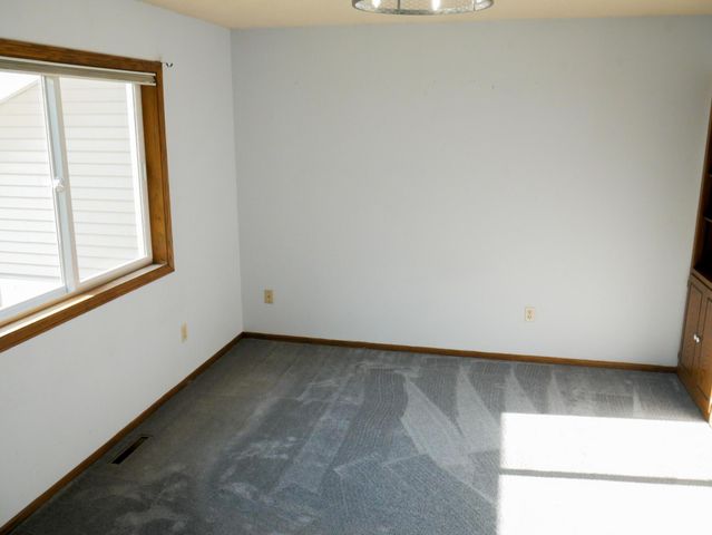 19279 181st Avenue NW, Big Lake, MN 55309