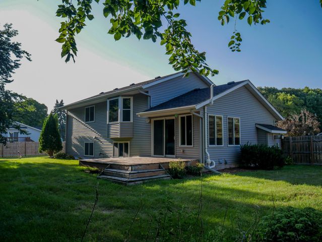 19279 181st Avenue NW, Big Lake, MN 55309