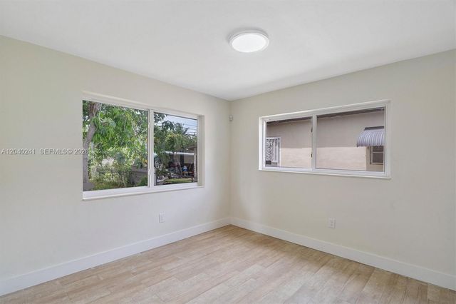 839 NW 116th St, Miami, FL 33168