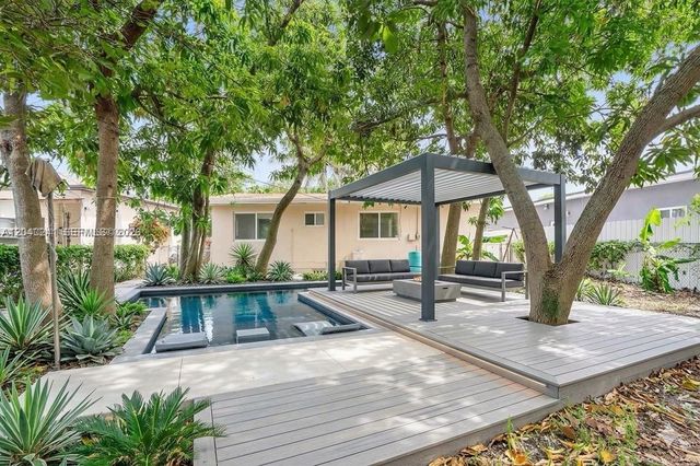 839 NW 116th St, Miami, FL 33168
