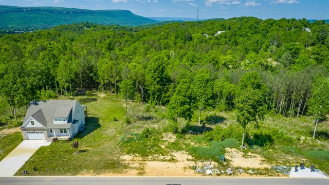 126 Cascade Drive, Rossville, GA 30741