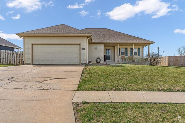 1913 Thompson, Junction City, KS 66441