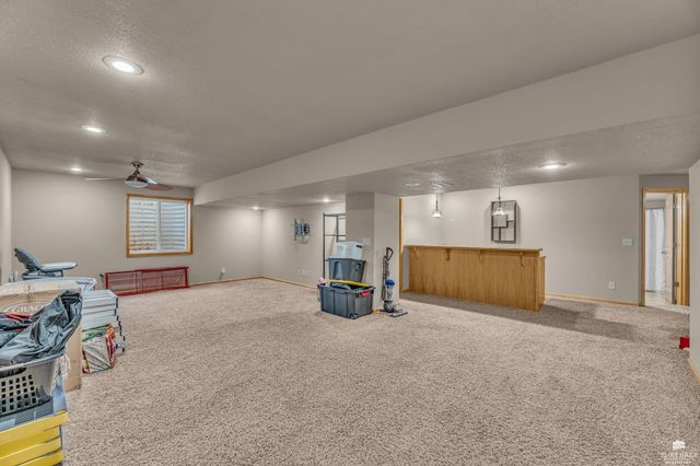 1913 Thompson, Junction City, KS 66441