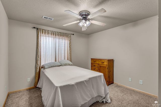 1913 Thompson, Junction City, KS 66441